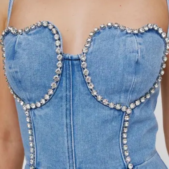 NWT Nasty Gal Heart Embellished Bustier Denim Romper - size 2 - Picture 5 of 8
